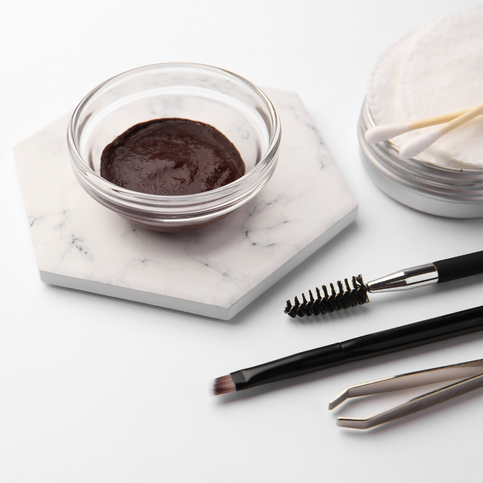 Brow Tinting